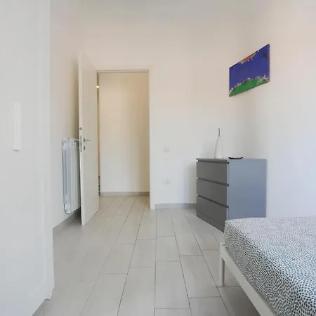 Bright & Central Apartment Near The Station Salerno Exterior foto
