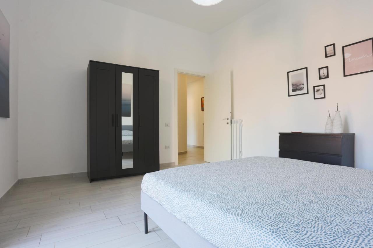 Apartment Bright & Near The Station *